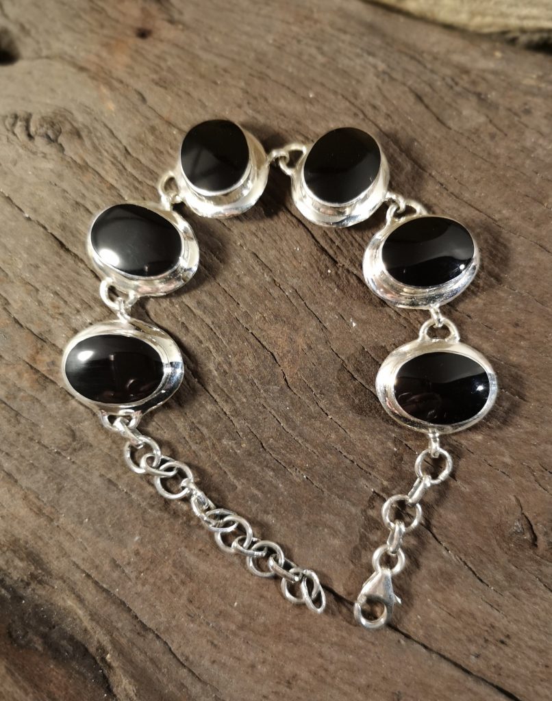 Large broadedged oval bracelet The Ebor Jetworks