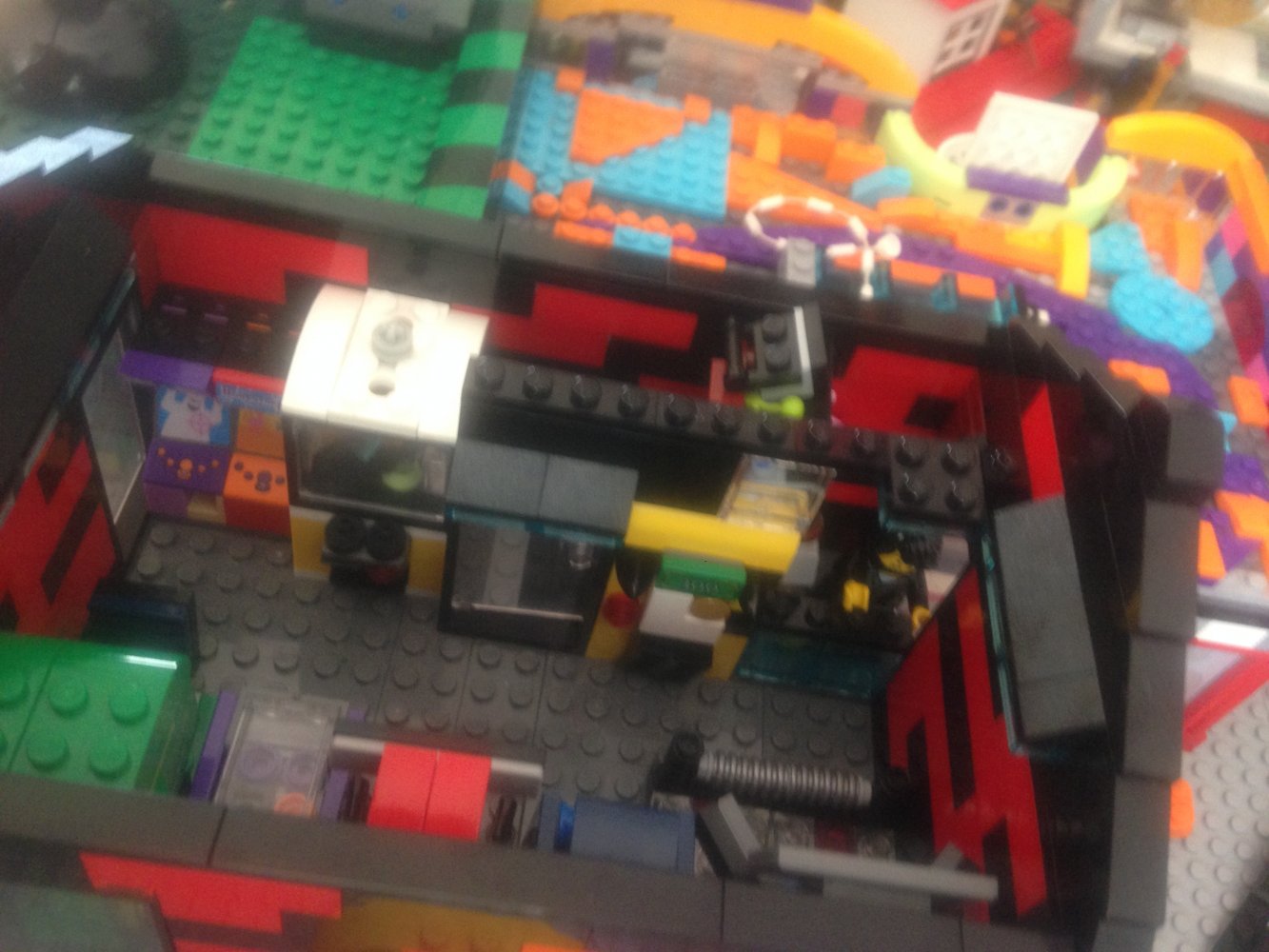LEGO butik på nätet och stor butik i Örebro Ebrix