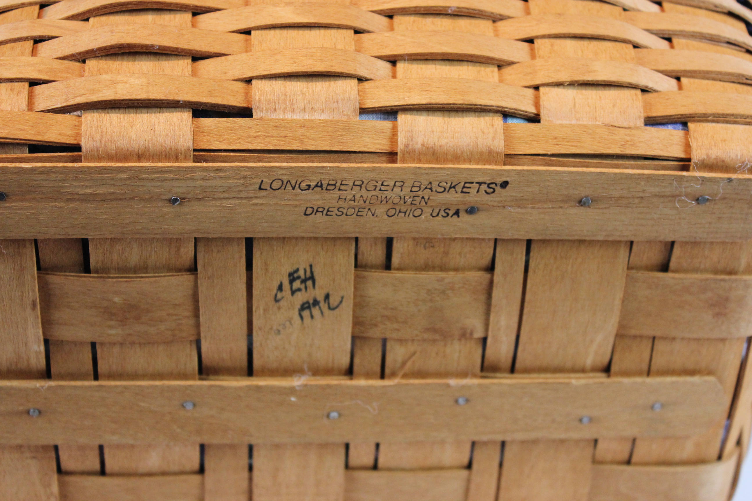 1992 Longaberger Picnic Basket EBTH