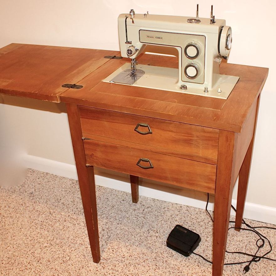 Sears Kenmore Vintage Sewing Machine in Wood EBTH