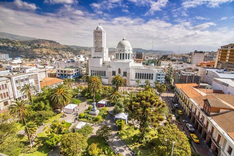 Tour Ambato + Quisapincha Travel Agency Ecuador