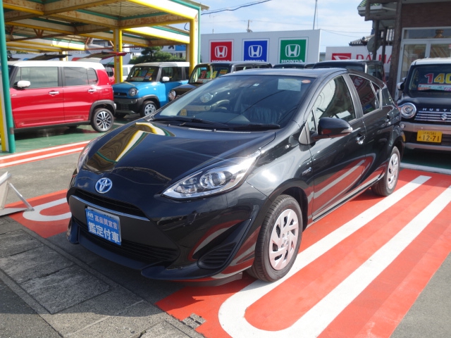 静岡県のトヨタ アクア SセーフティーセンスCは未使用車(新古車)・中古車大型展示場 松下モータース [NO6896]