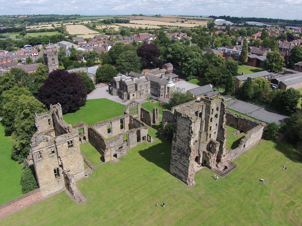 ASHBYDELAZOUCHE CASTLE