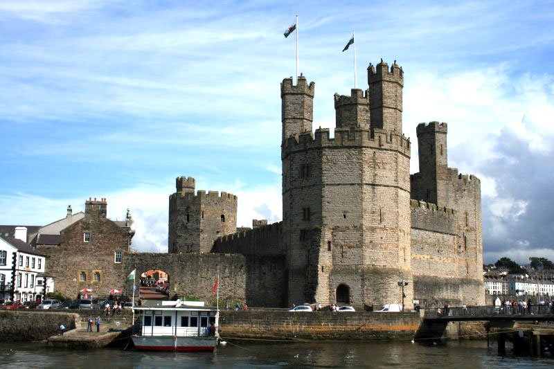 CAERNARFON CASTLE