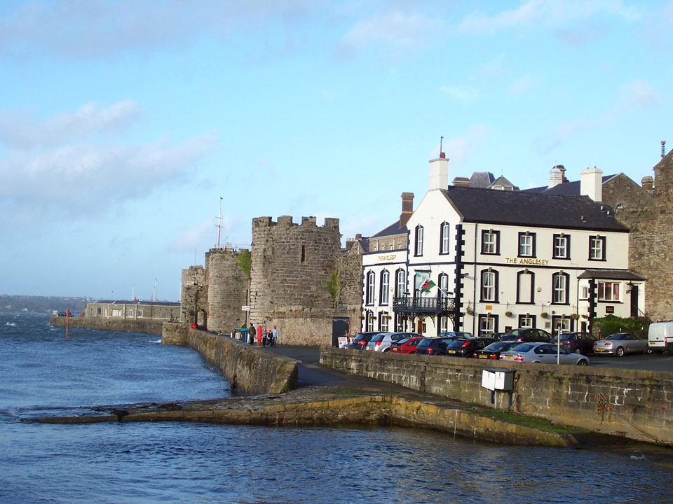 CAERNARFON CASTLE
