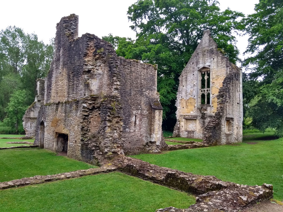 MINSTER LOVELL HALL