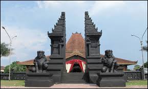 Budaya Dan Ciri Khas Malang | Eccha Risa