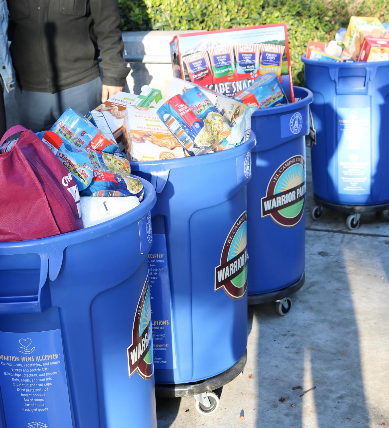 Warrior Pantry receives over 500 lbs. of food from El Segundo Middle
