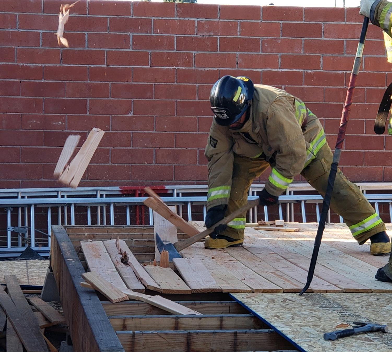 Firefighter trainees endure long hours, demanding tasks during fire academy El Camino College
