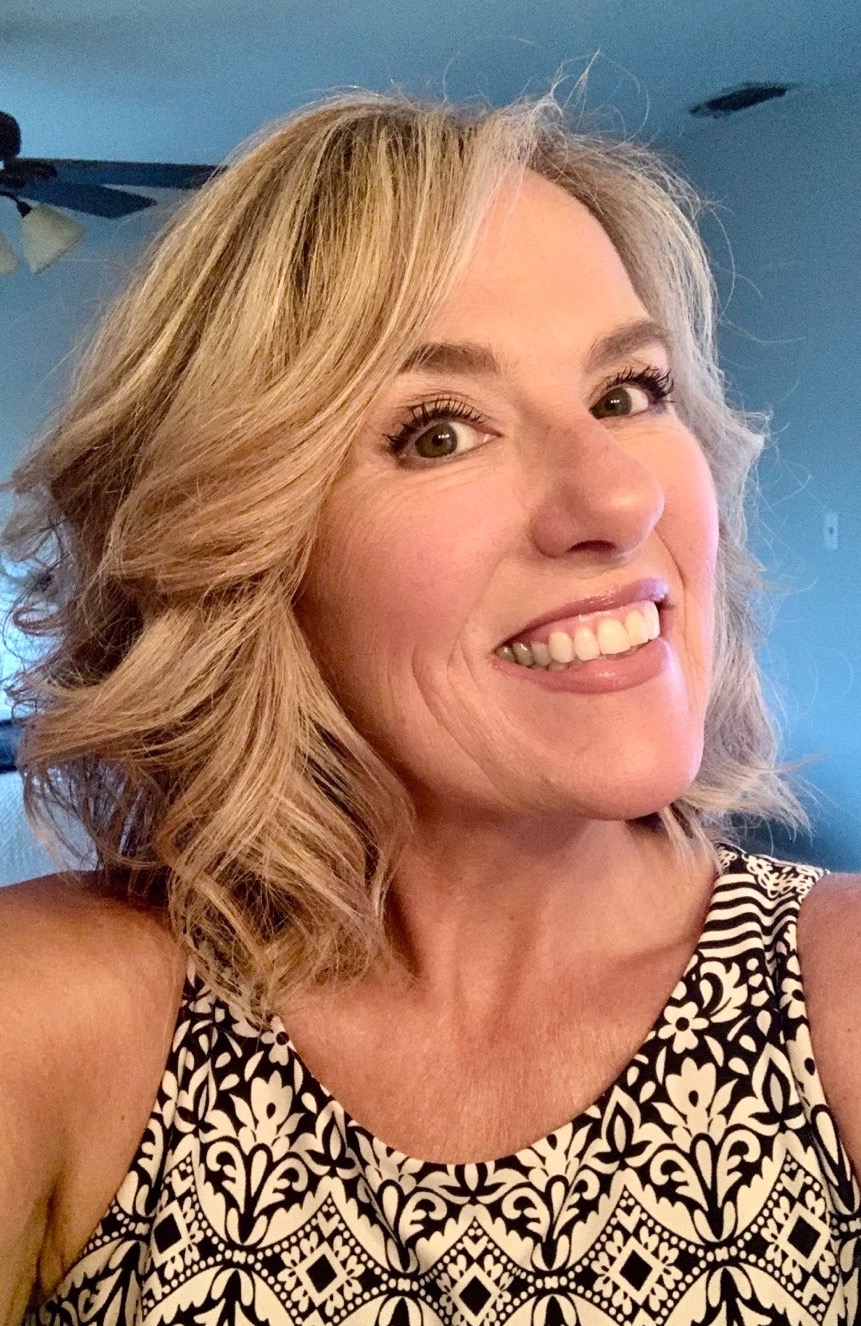 Meet the people at Echelon Salon Folsom's best hair salon