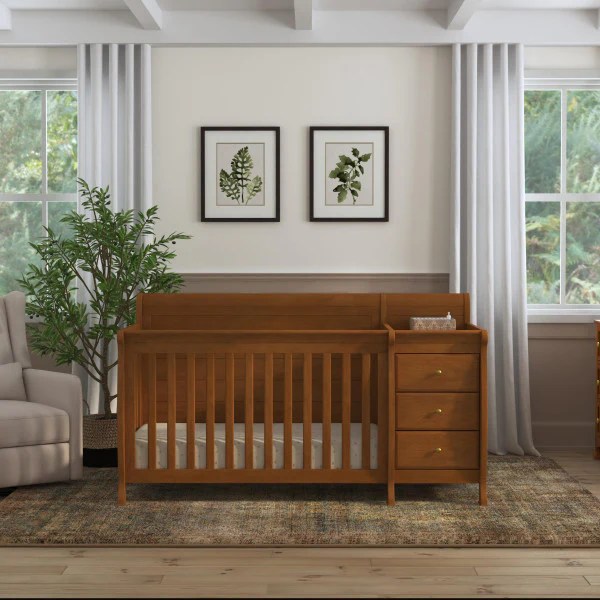 DaVinci Kalani 4in1 Convertible Crib & Changer Chestnut Kid's