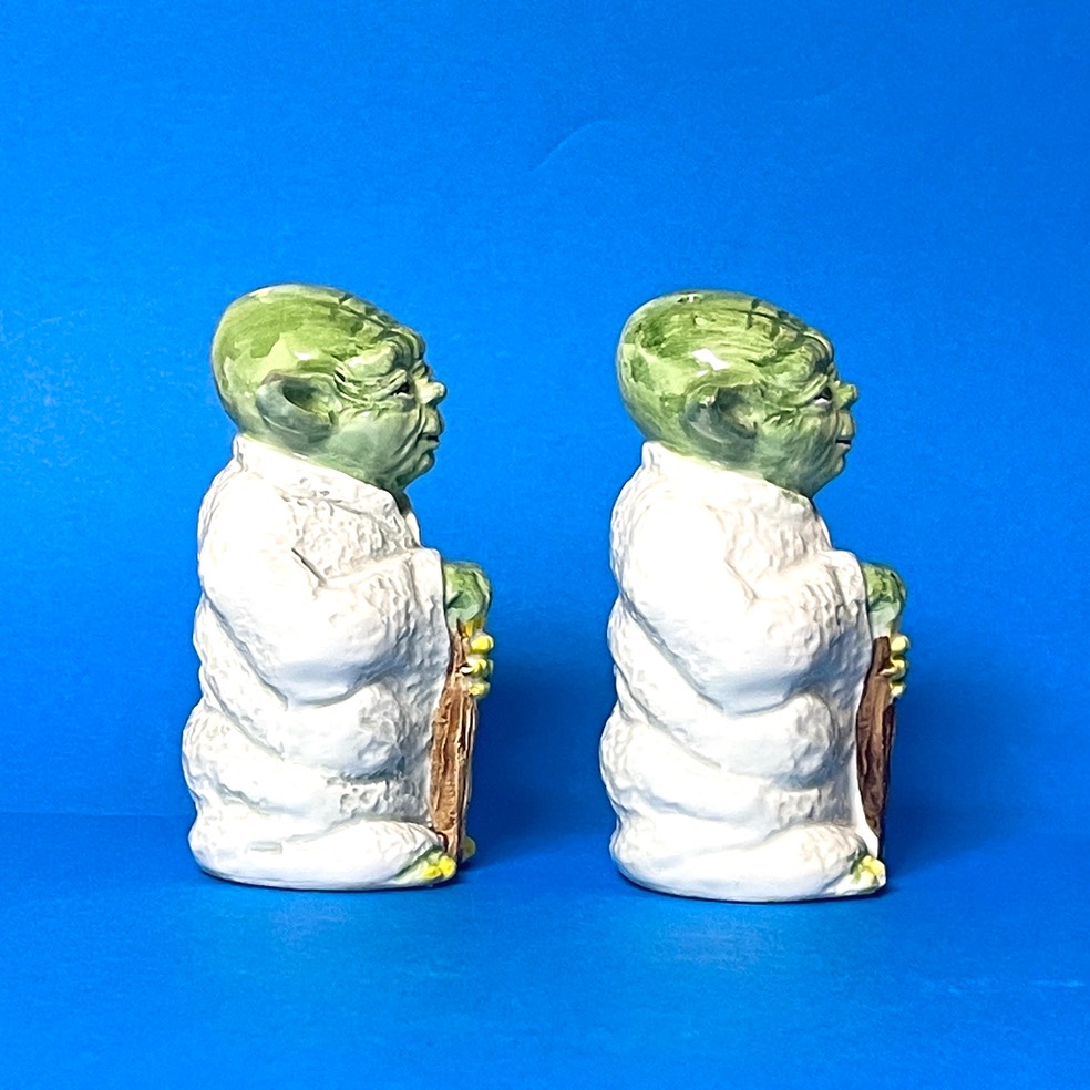 Yoda Salt & Pepper Shakers ECHO BASE JAPAN