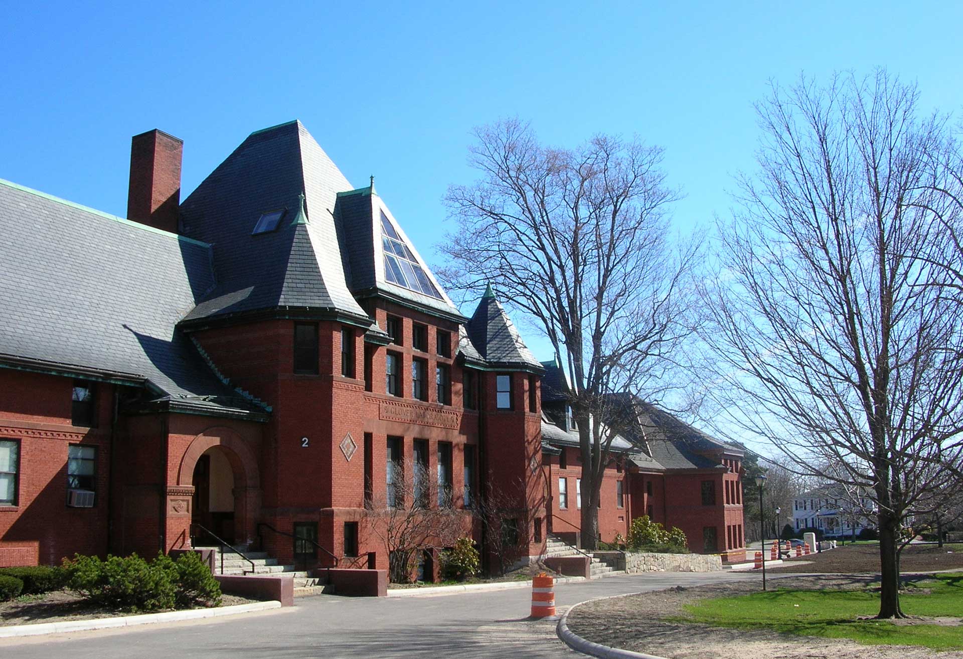 Classroom Building Thayer Academy Eck MacNeely Architects