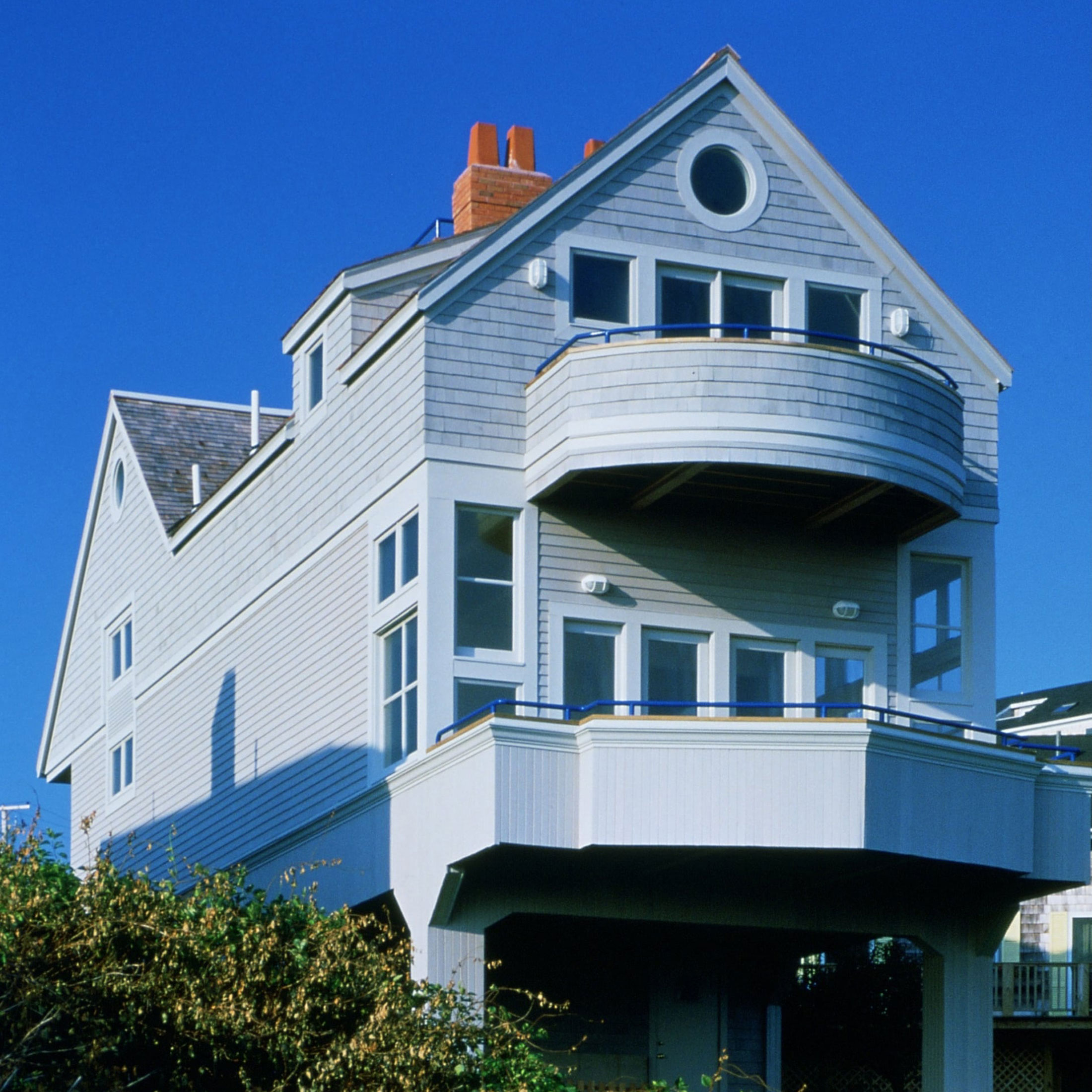 Marginal Way Summer House Eck MacNeely Architects