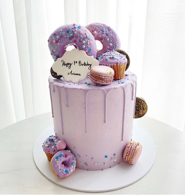 Lilac Donut Cake The Eclair Cake Bakery