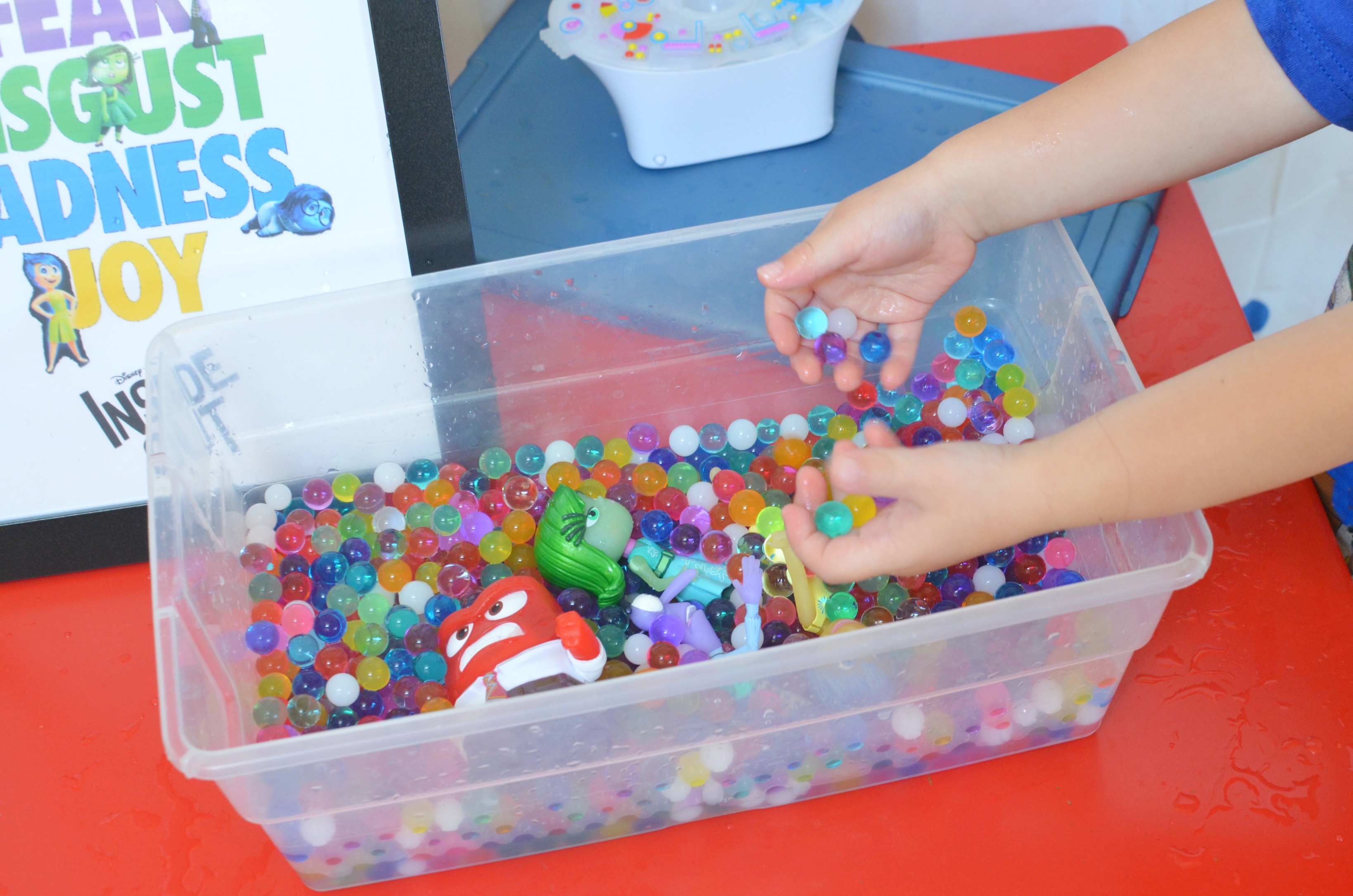 INSIDE OUT Water Bead Sensory Bin Eclectic Momsense