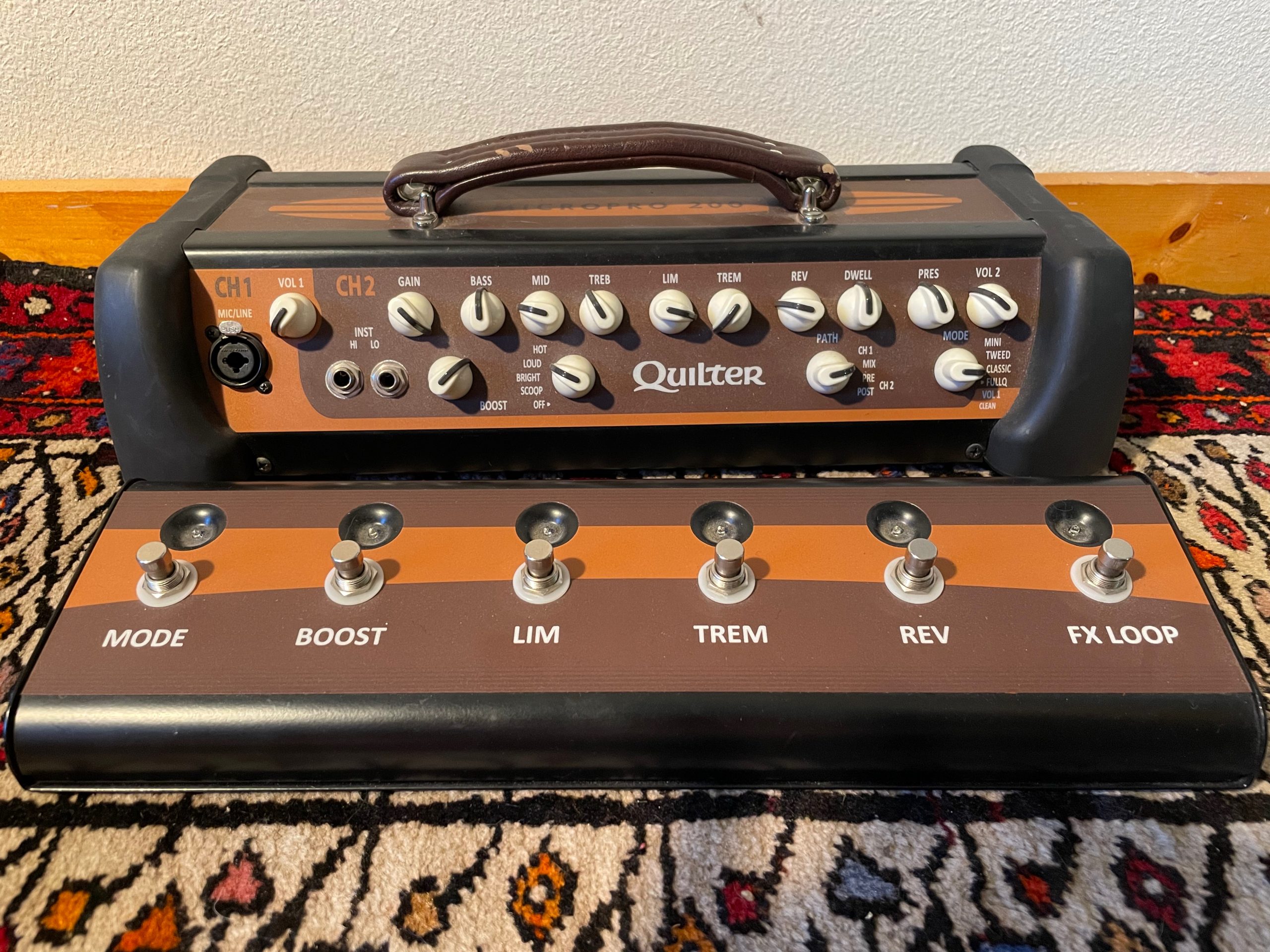 Quilter MicroPro 200 Guitar Head Amplifier & FC2006 Foot Controller