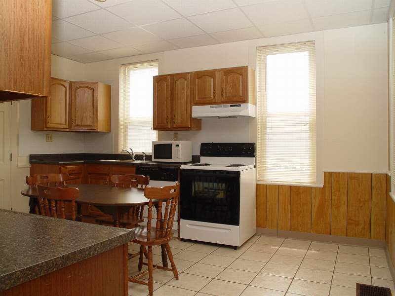 ECM REALTY Off Campus Student Housing for Williamsport, PA 608 Rose