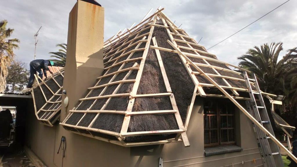 Thatch Roof Conversion Thatch to tile Alberton ECO Built
