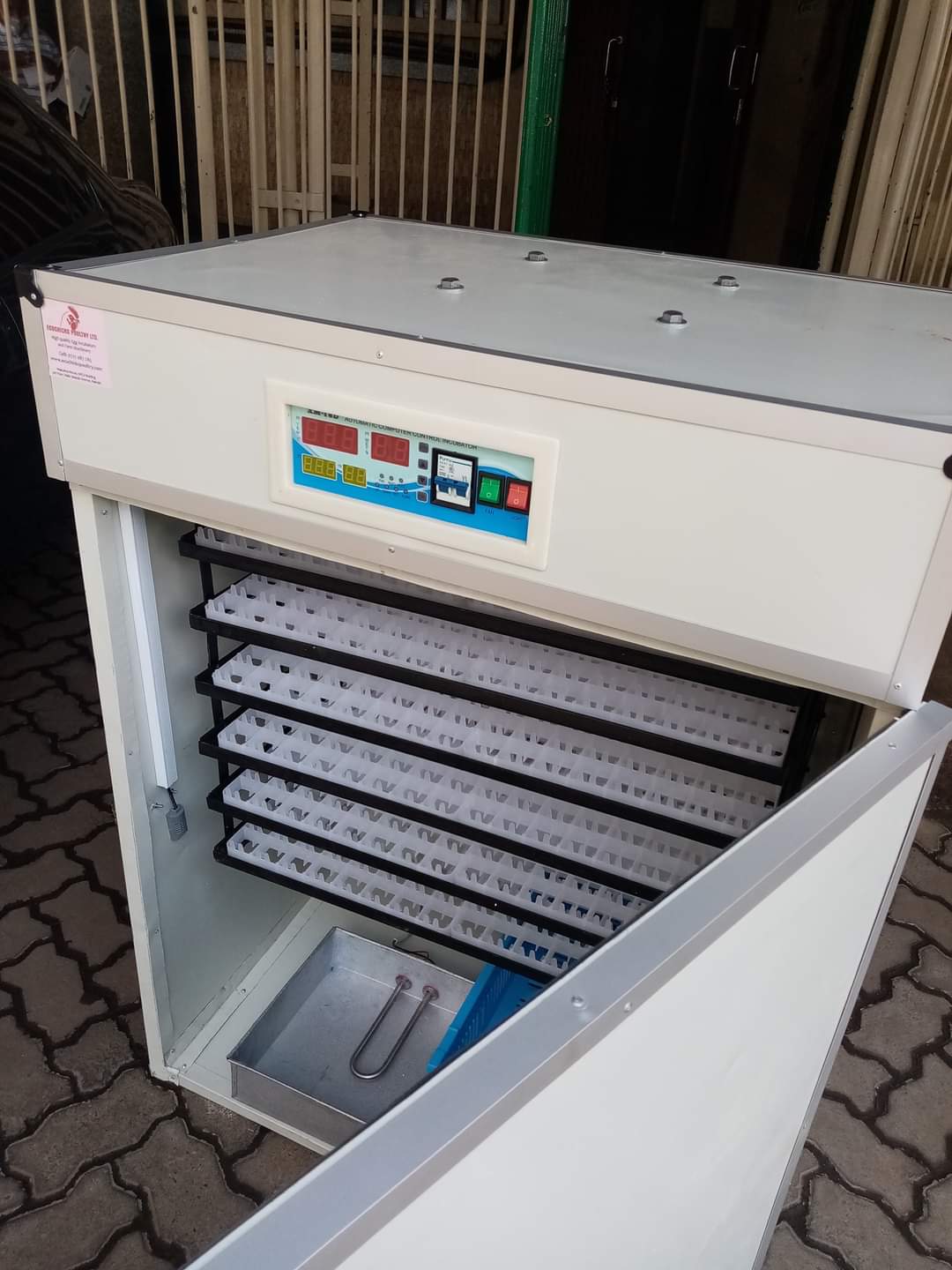 1056 Eggs Full hatcher full setter automatic hatchery Ecochicks