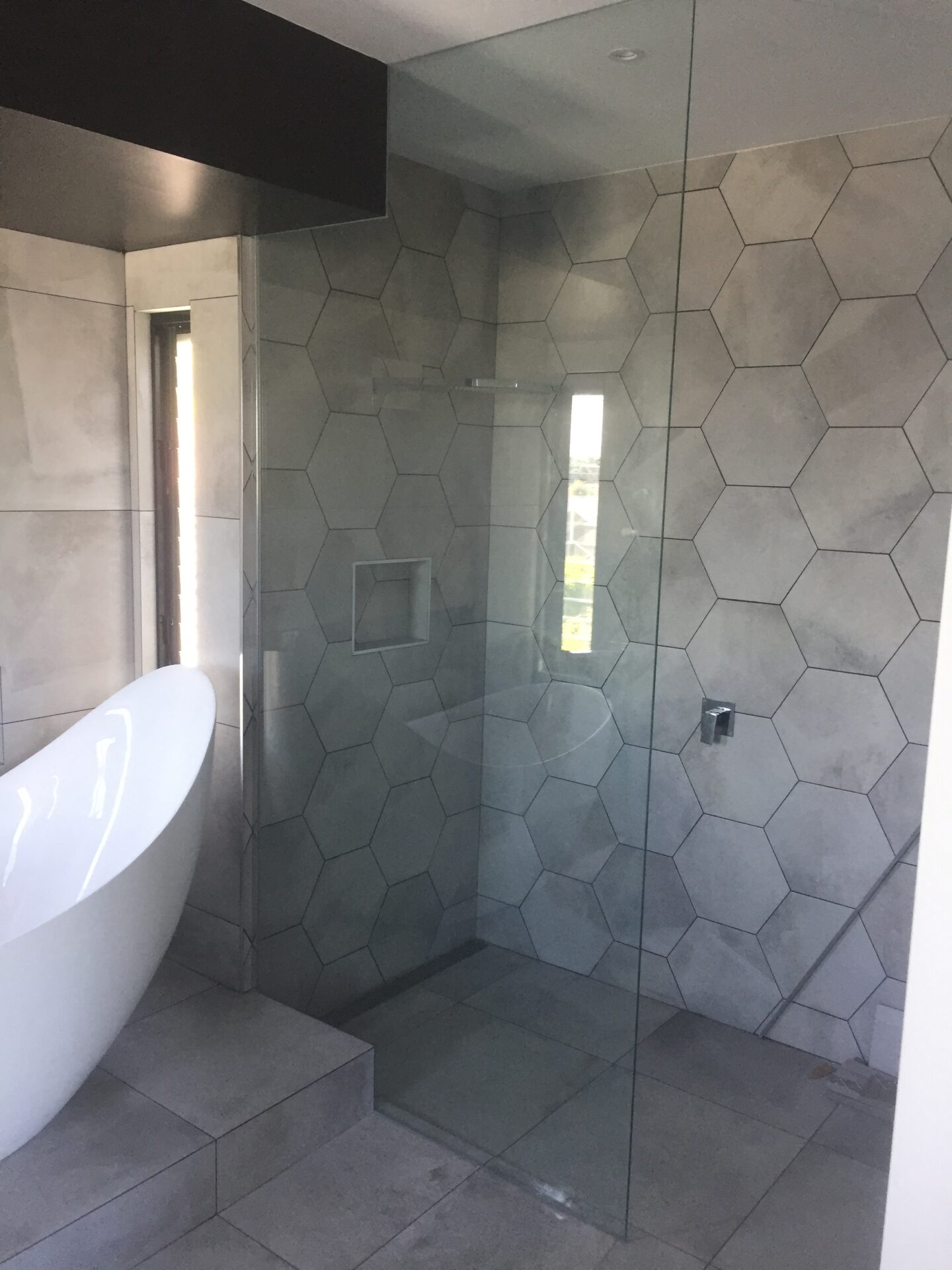 Frameless Shower Screens Ecoglass Geelong