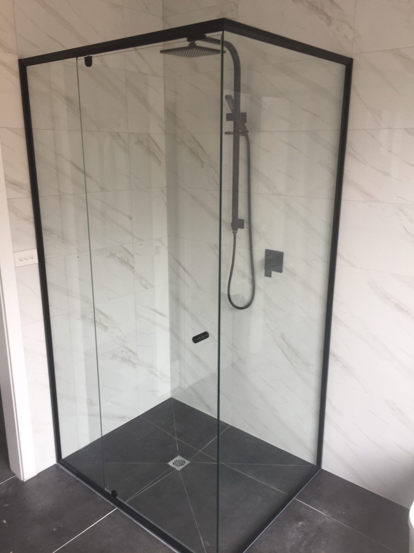 Frameless Shower Screens Ecoglass Geelong
