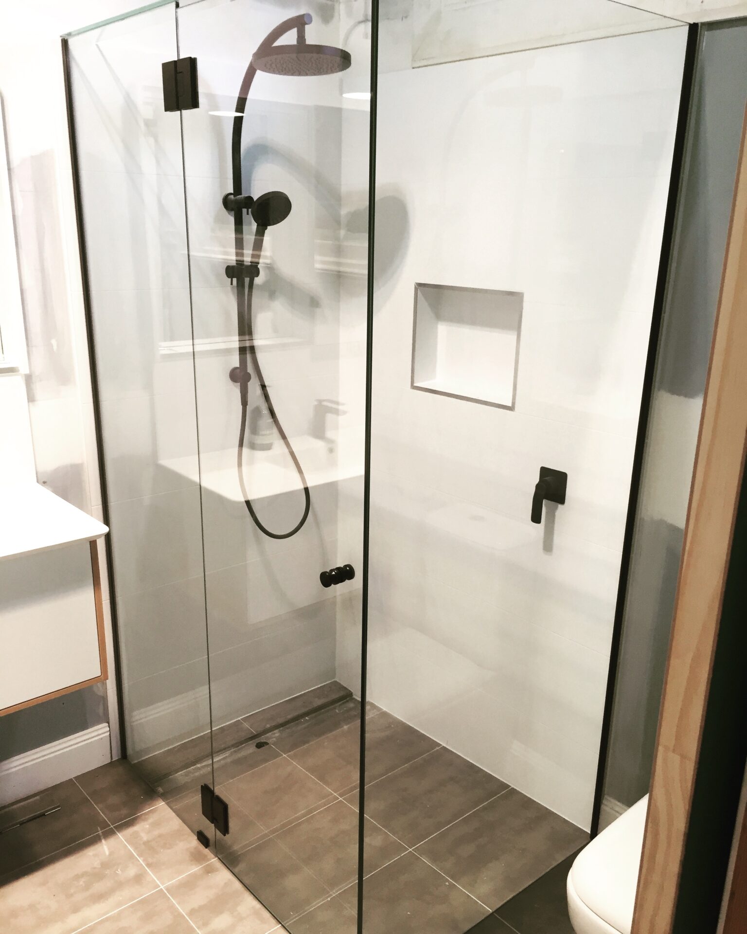 Frameless Shower Screens Ecoglass Geelong