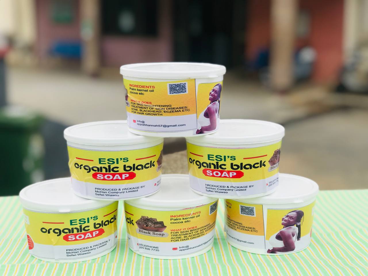 Ghanaian student turning Cocoa Waste to Cosmetics Africa