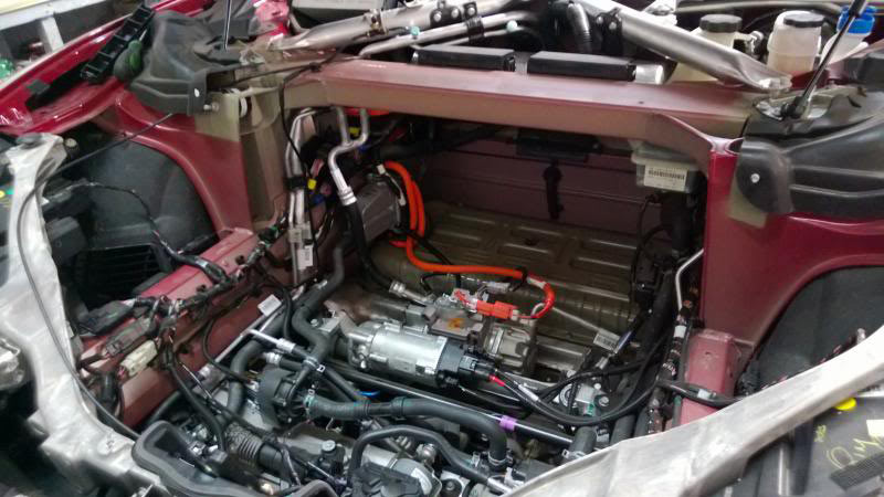 So sieht der "Motorraum" des Tesla Model S aus (Bilder & Video