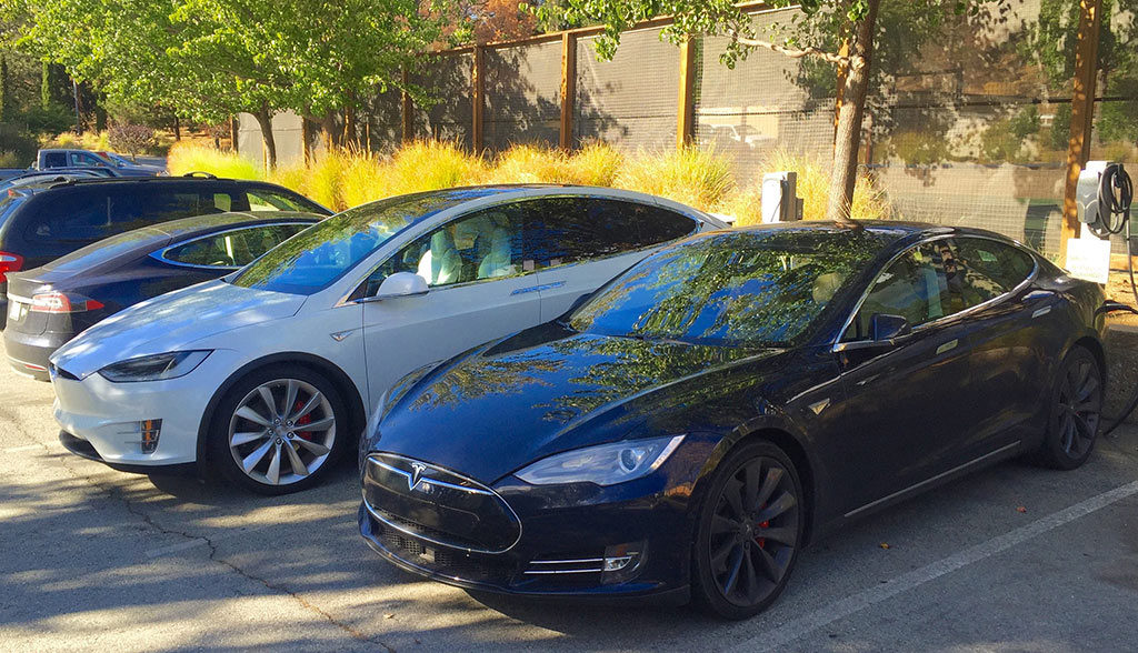 Welchen Tesla kaufen? Elon Musk gibt Tipps