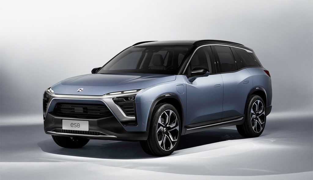 NIO stellt ElektroautoSUV ES8 und BatteriewechselStation