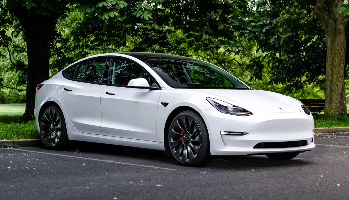 AutoScout24 Tesla Model 3 beliebtestes gebrauchtes Elektroauto