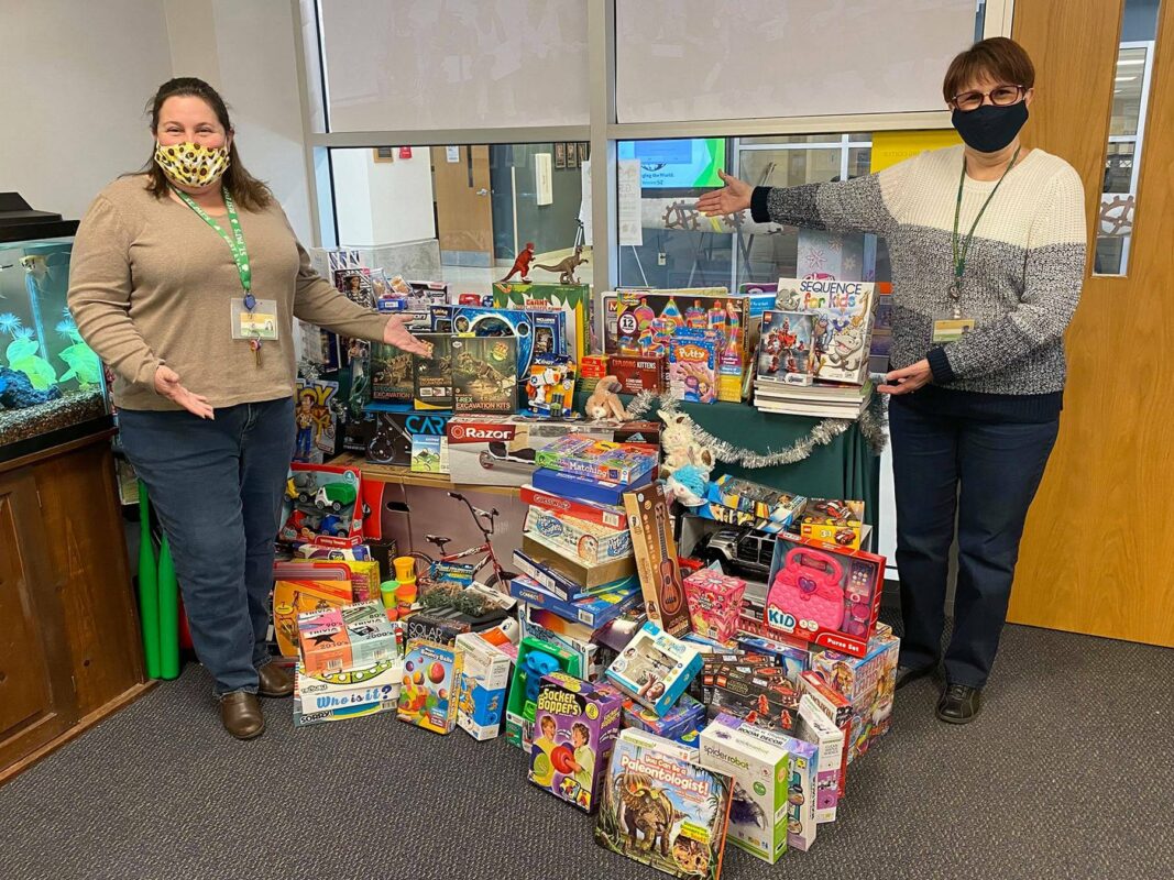 2023 Missouri Christmas Toys Missouri S&T eConnection Employees donate hundreds of toys to G.R.A