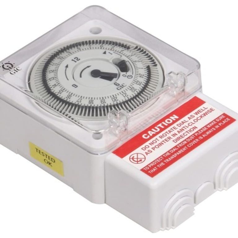 L&T GIC Time Switch J648B1 Quartz Analog Time Switch 240 VAC Base/DIN