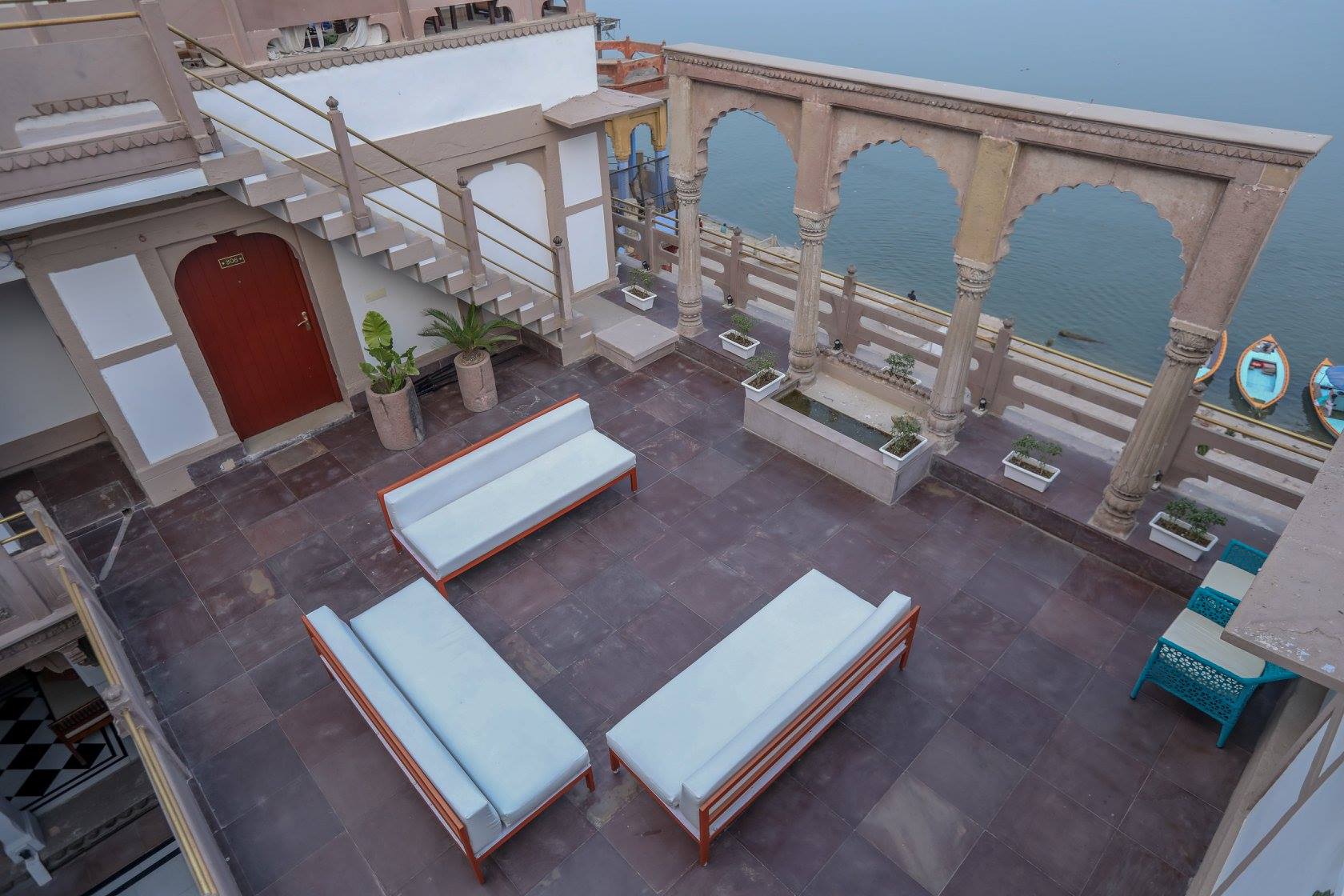 Ghat facing Hotel in Varanasi ecoplore