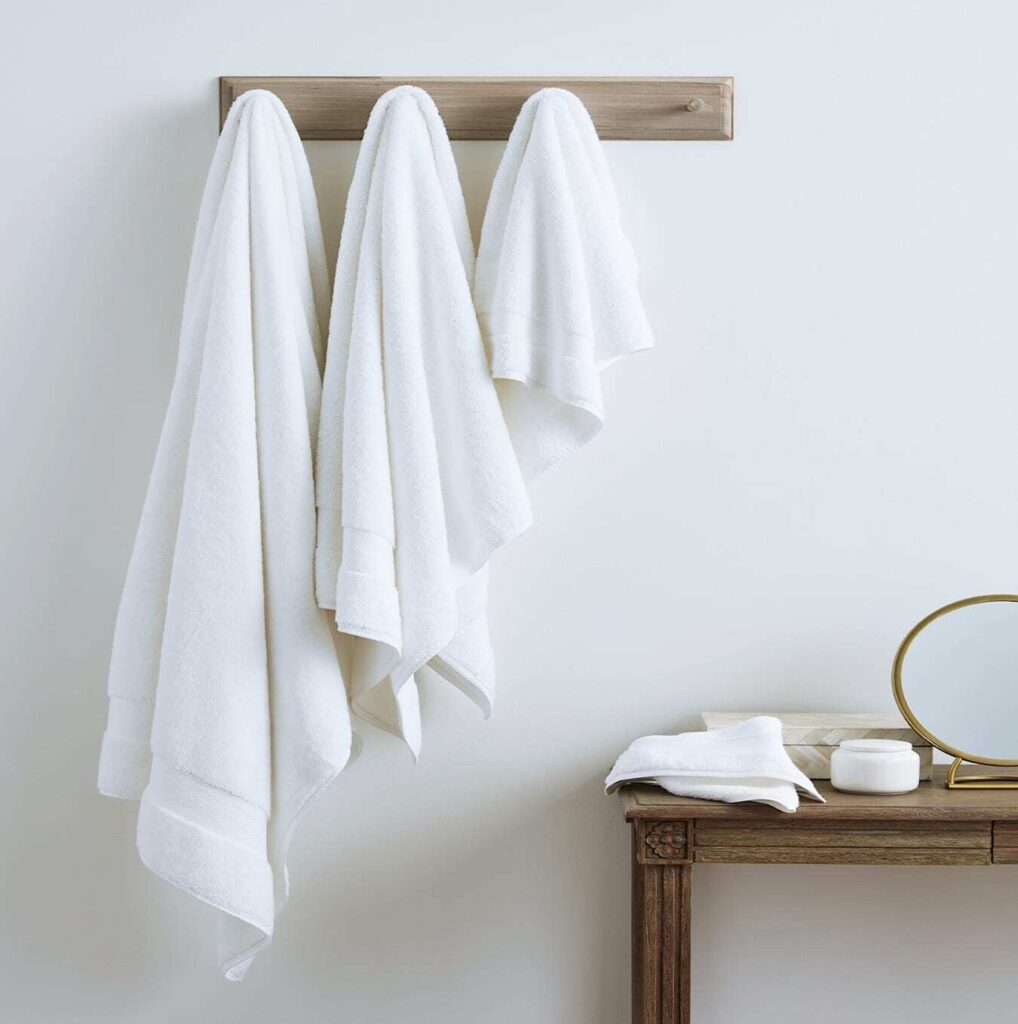 9 Luxuriously Soft Organic Towels You Need in Your Bathroom Ecothes