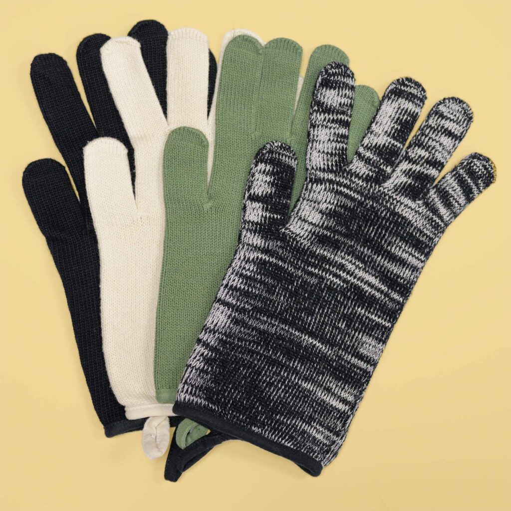 The Best Eco Friendly and Sustainable Gloves for Warm Hands