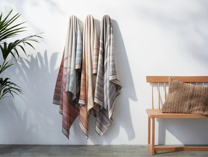 8 Sustainable Beach Towels for an Eco Summer [2024]