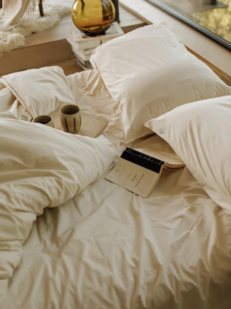 17 Organic Bedding Brands for a Cozy Sleep [2024]