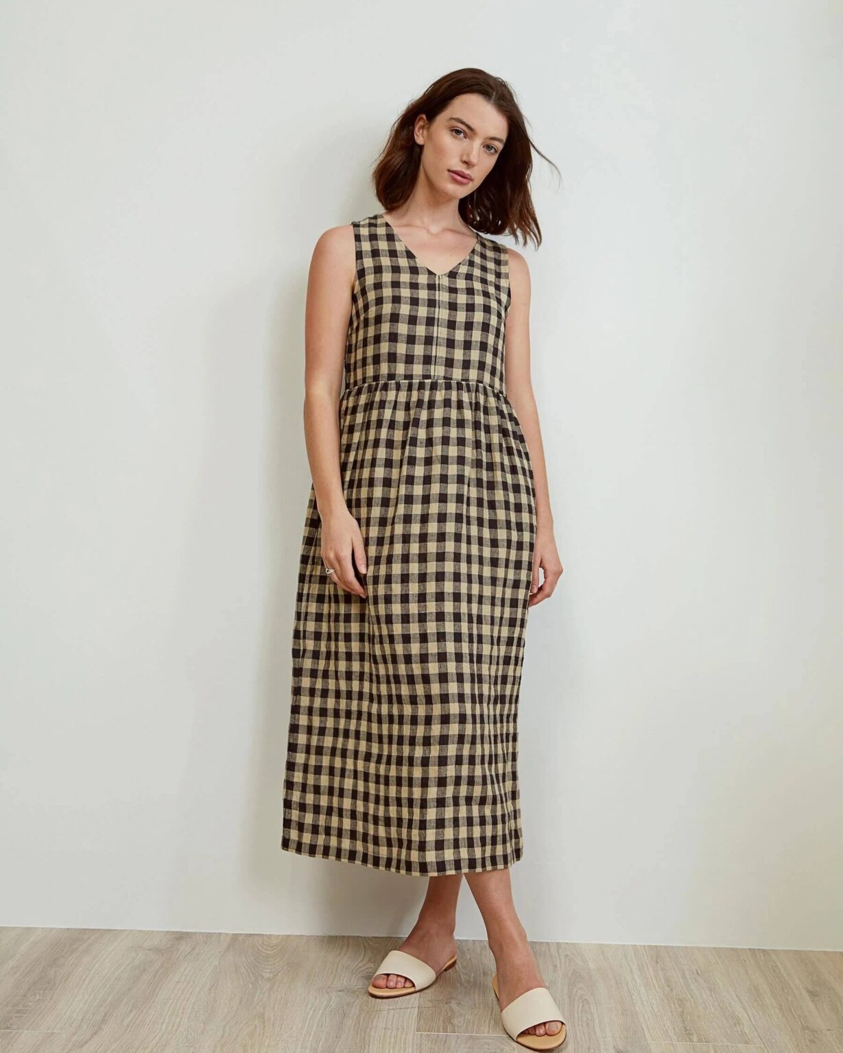 12 Sustainable Linen Clothing Brands for Summer 2024