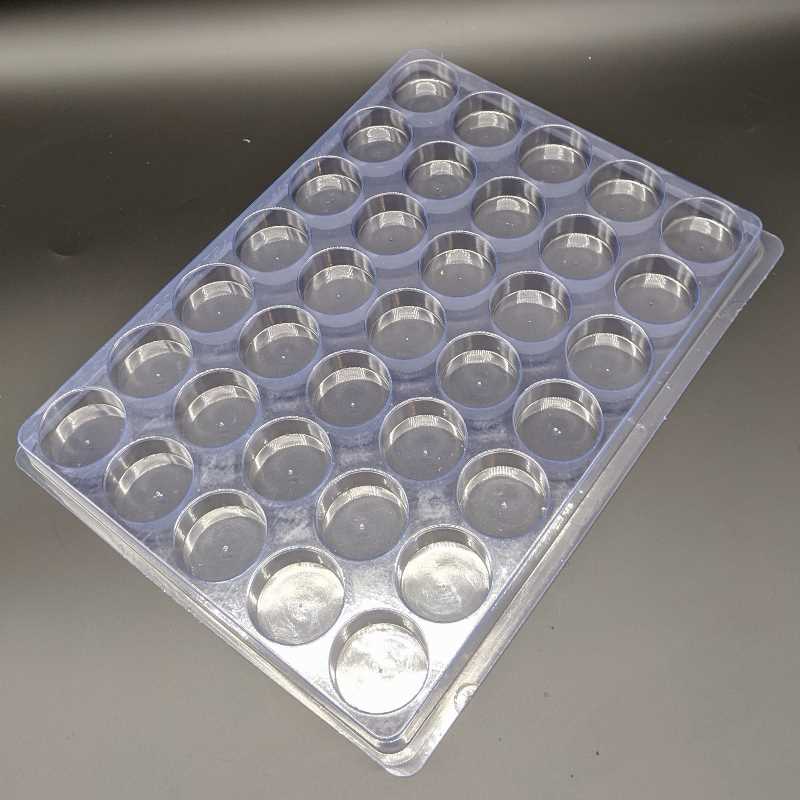 Round Cavity Clear Plastic Trays 1.42 Diameter X .5 Engineered