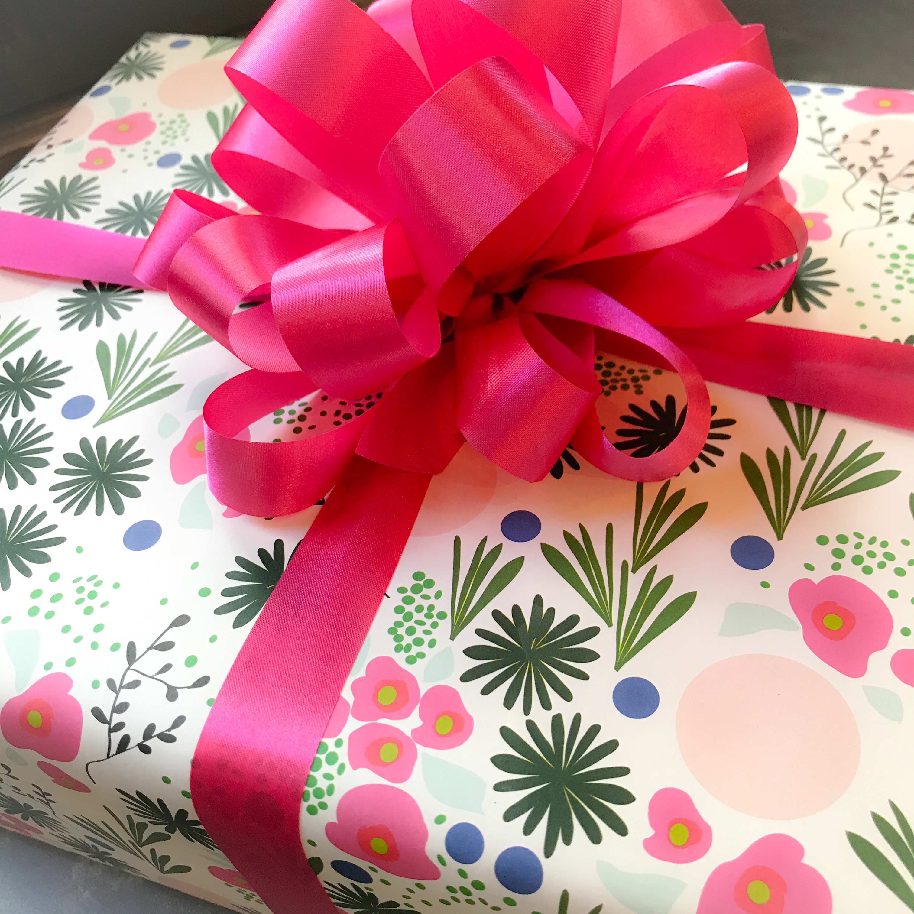 The gift wrapping services you need Ecru Modern Stationer