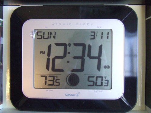 SkyScan Atomic Clock with Outdoor Temperature/Phases of the Moon (88902