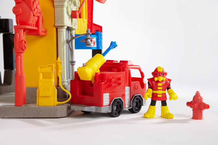 Imaginext Rescue City Center Fire Truck Gas Station Imaginary Play Toy