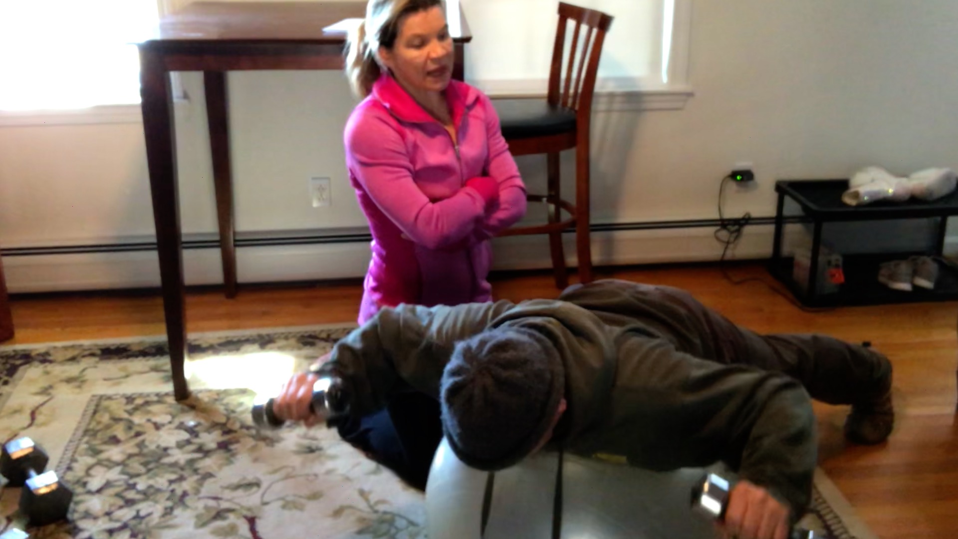 Weighted  rotator cuff exercises for kayakers to reduce pain