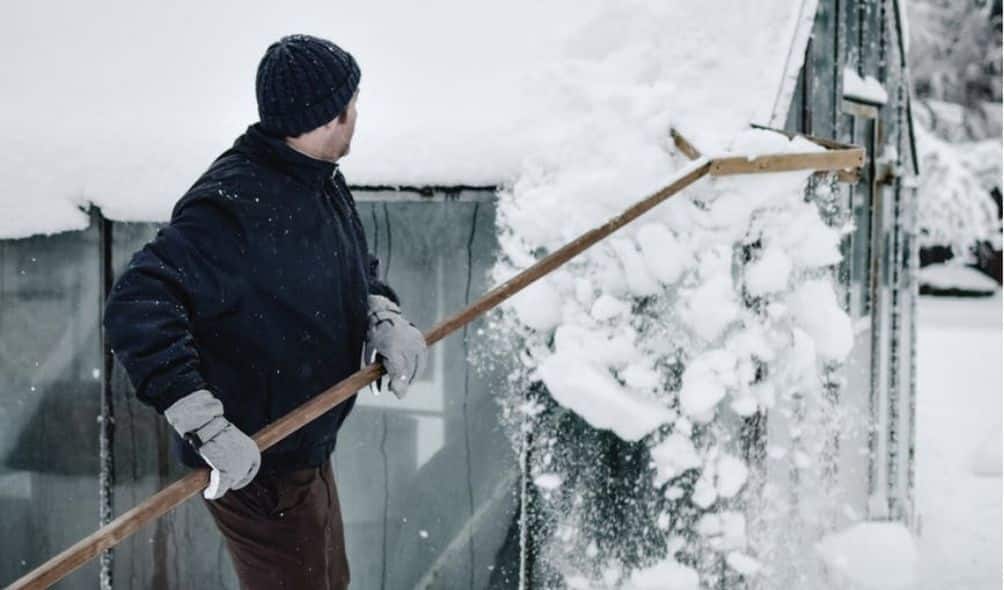 How Much Does Snow Removal Cost in Cleveland | Eden Lawn Care and Snow