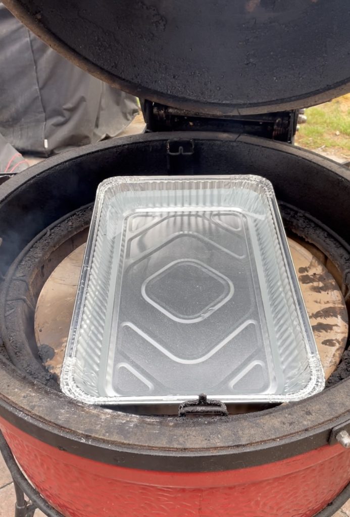How to set up your ceramic smoker with a water pan Ed Gaile BBQ