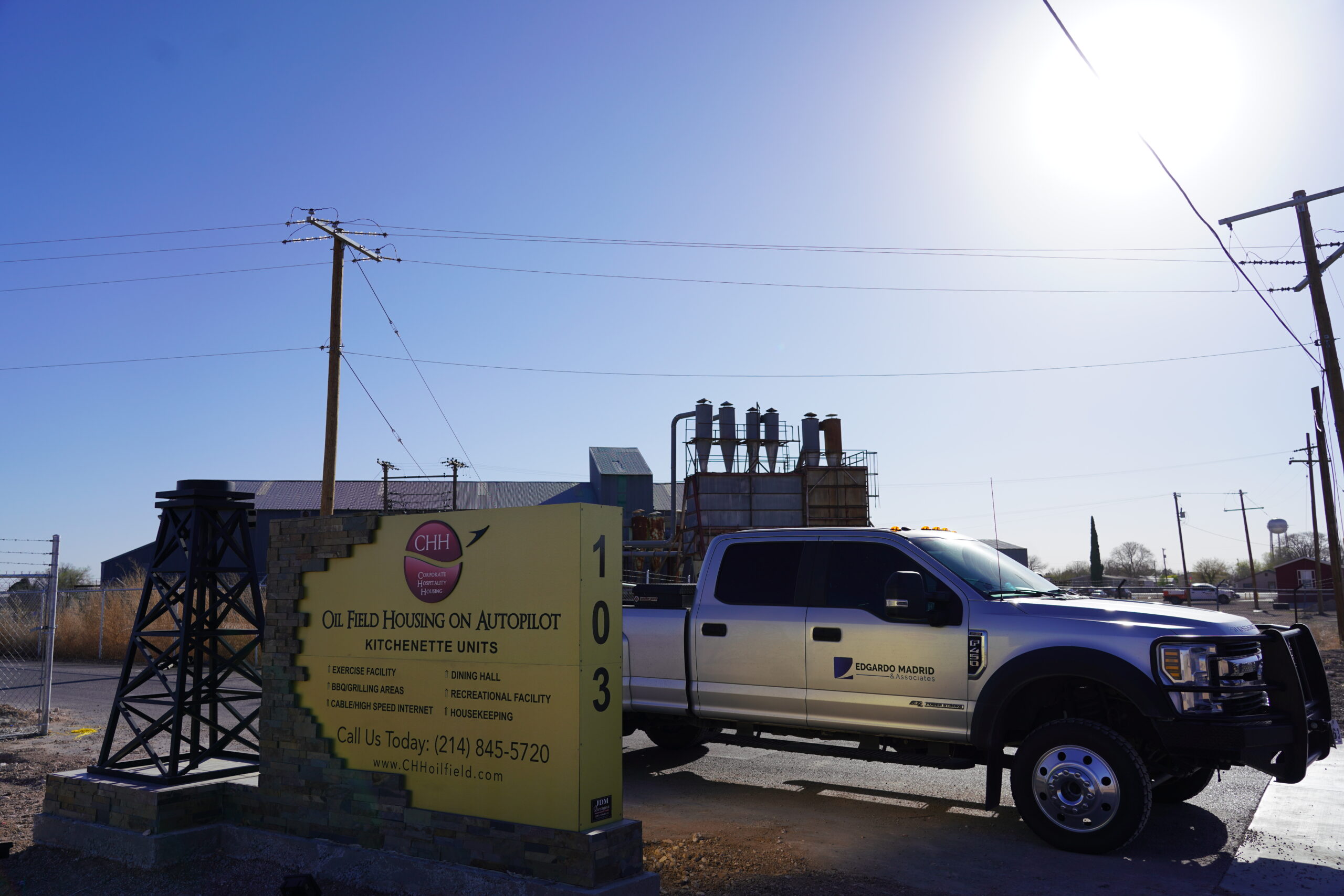 Loving, NM, Housing for Corporate Hospitality — Edgardo Madrid