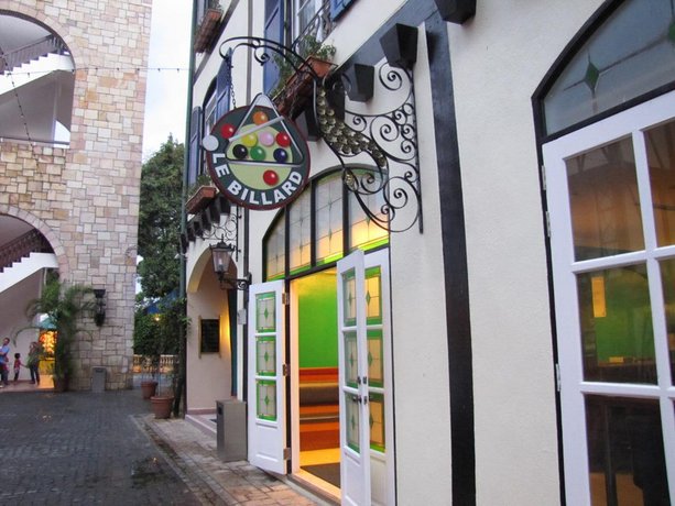 Colmar Tropicale Bukit Tinggi Compare Deals