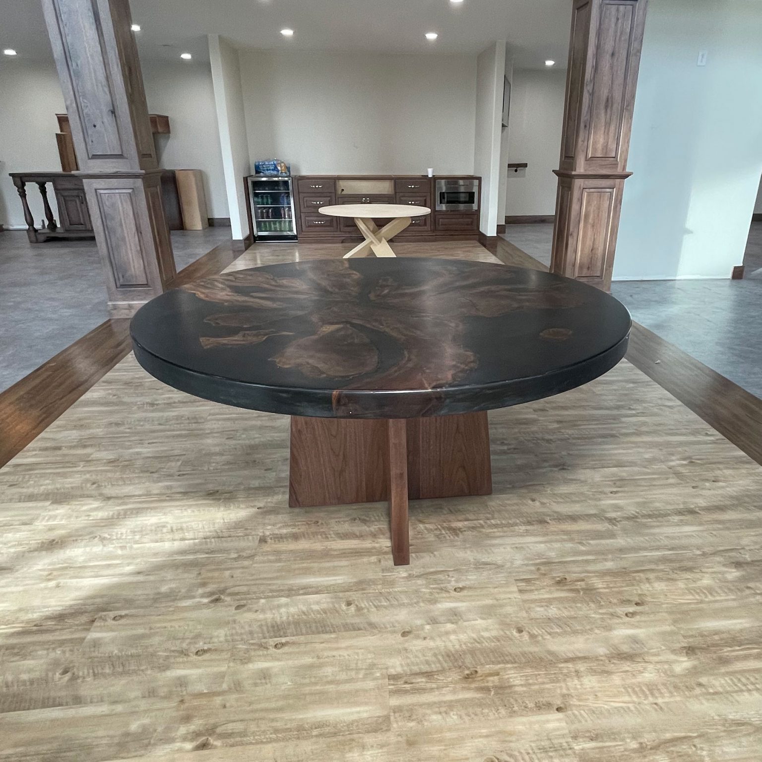 Black Walnut Gnarled Wood Stump/Black Epoxy Table Edge 1 Designs